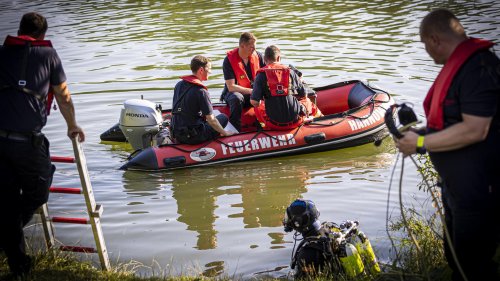 Bebra (Hessen): Zwei Teenager (13, 15) ertrinken bei Tretboot-Unfall im See