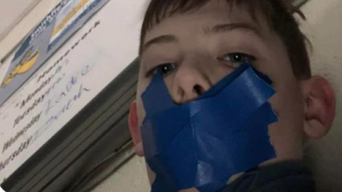 Skandal an amerikanischer Schule: Lehrerin klebt ihrem Schüler den Mund zu