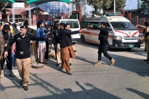 27 Tote bei Explosion in pakistanischer Moschee