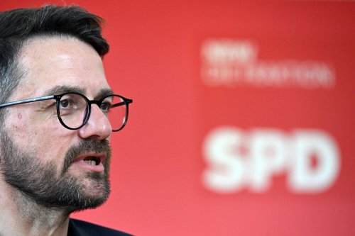 Drei Bewerbungen für Vorsitz der SPD-Fraktion im NRW-Landtag