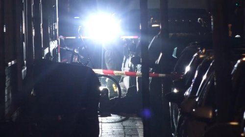 Mann stirbt nach Schüssen in Krefeld: Polizei fahndet nach zwei Verdächtigen