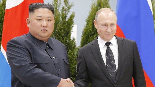 Unheilige Allianz: Liefert Putin Waffen an Nordkorea?