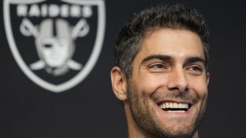 Nach Wechsel zu den Las Vegas Raiders - NFL-Star Garoppolo bekommt heißes Angebot: "Kostenlosen Sex auf Lebenszeit"