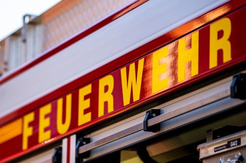 Mehrere Verletzte bei Wohnungsbrand in Kieler Hochhaus