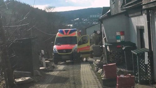 Klingenthal in Sachsen: Selbst Krankenwagen kommen nicht mehr durch: Mann terrorisiert Nachbarschaft