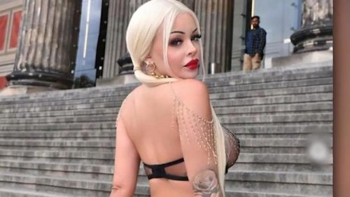 Katja Krasavice spaziert halbnackt in Dessous durch Berlin