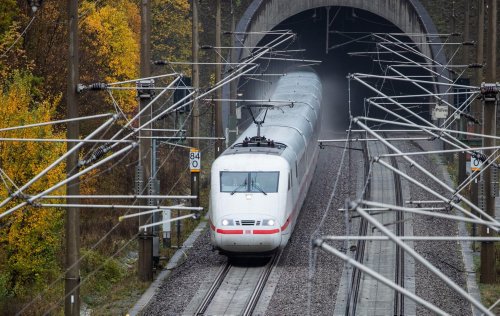 Die Bahn-Tunnel bleiben für Handy-Nutzer ein Problem
