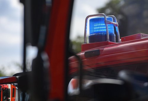 E-Auto und Hütte bei Brand in Sinsheim zerstört