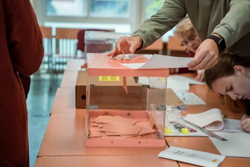 Wahlerfolg für Konservative und Rechtspopulisten in Spanien