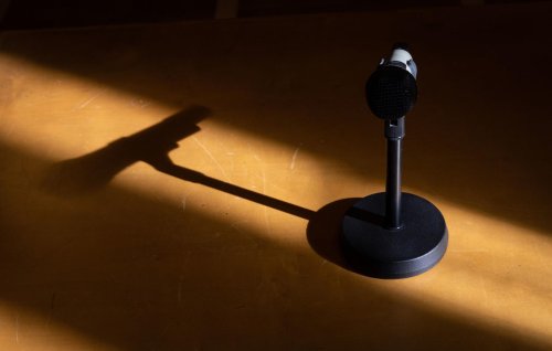 Arzt steht wegen fahrlässiger Tötung vor Gericht