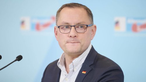 AfD-Chef Chrupalla mit Schock-Aussagen bei Markus Lanz: Putin ist "kein Kriegsverbrecher"