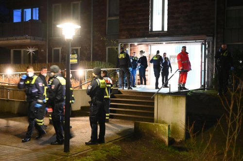 Zwei Menschen werden bei Streit in Hamburg-Niendorf verletzt