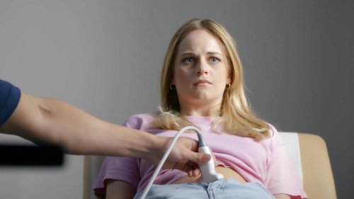 Unter uns: Will Cilly den Schwangerschaftsabbruch noch, nachdem sie die Herztöne des Embryos gehört hat?