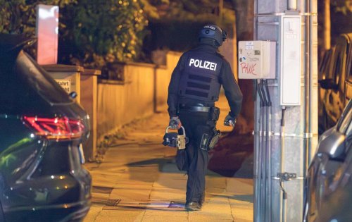 Razzia gegen rechtsextreme Vereinigung in drei NRW-Städten