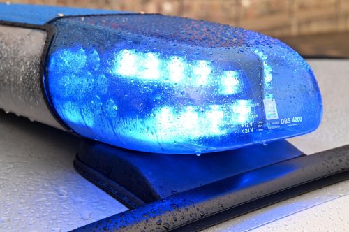 Illegales Rennen auf A4? - Polizei stoppt 650-PS-Sportwagen
