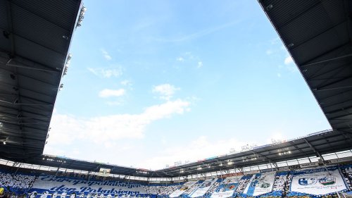 Fan muss vor Anpfiff wiederbelebt werden!