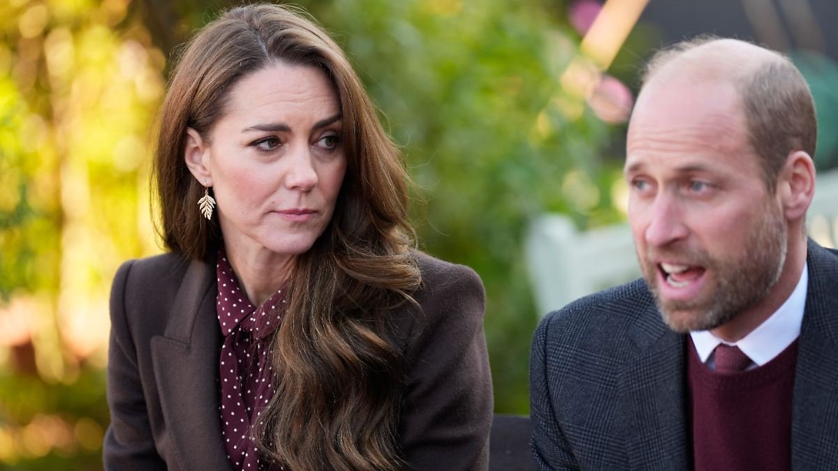 Ex-Palastmitarbeiter packen aus: „Prinz William ist Kates viertes Kind“