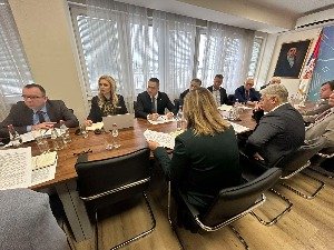 Ružić sa rektorima državnih univerziteta o projektu državne mature