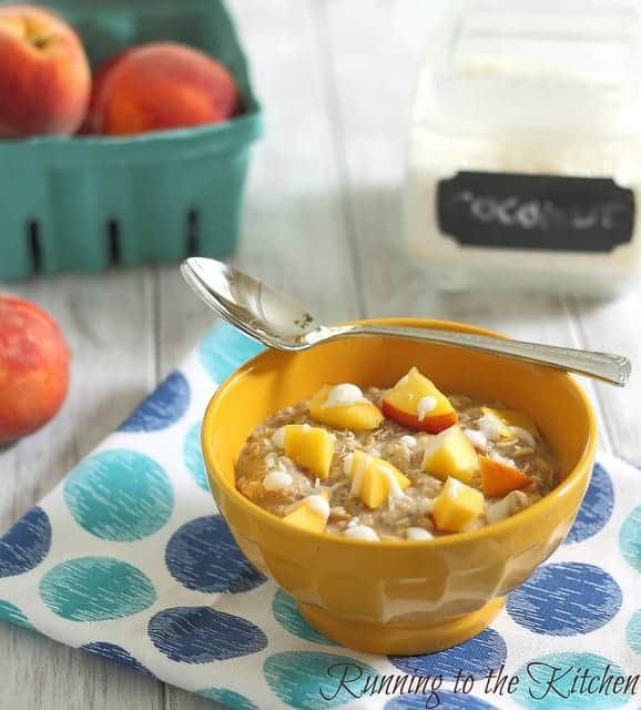 Peaches and Coconut Cream Oats - Healthy Peaches and Cream Oatmeal