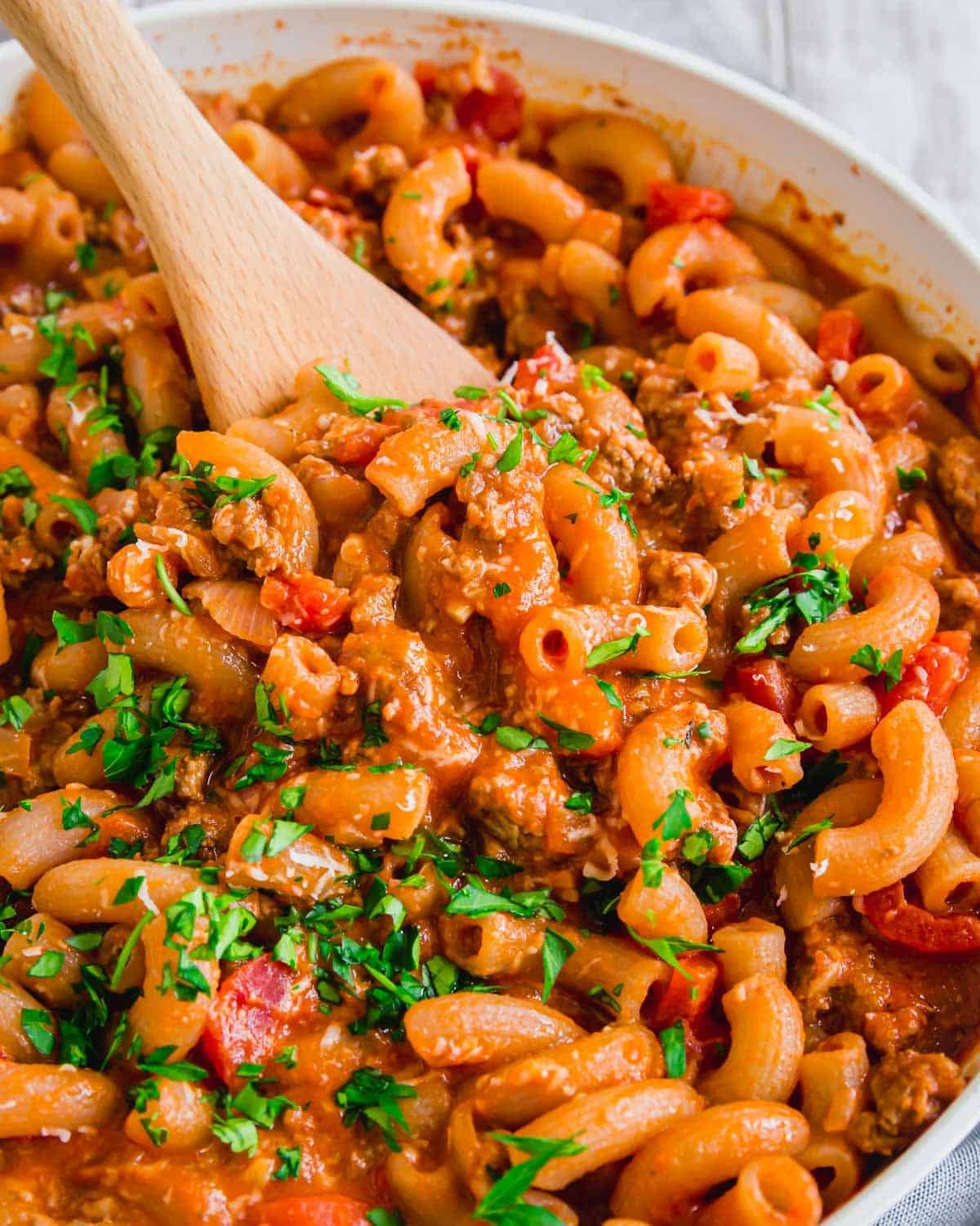 Easy Ground Beef Pasta Skillet
