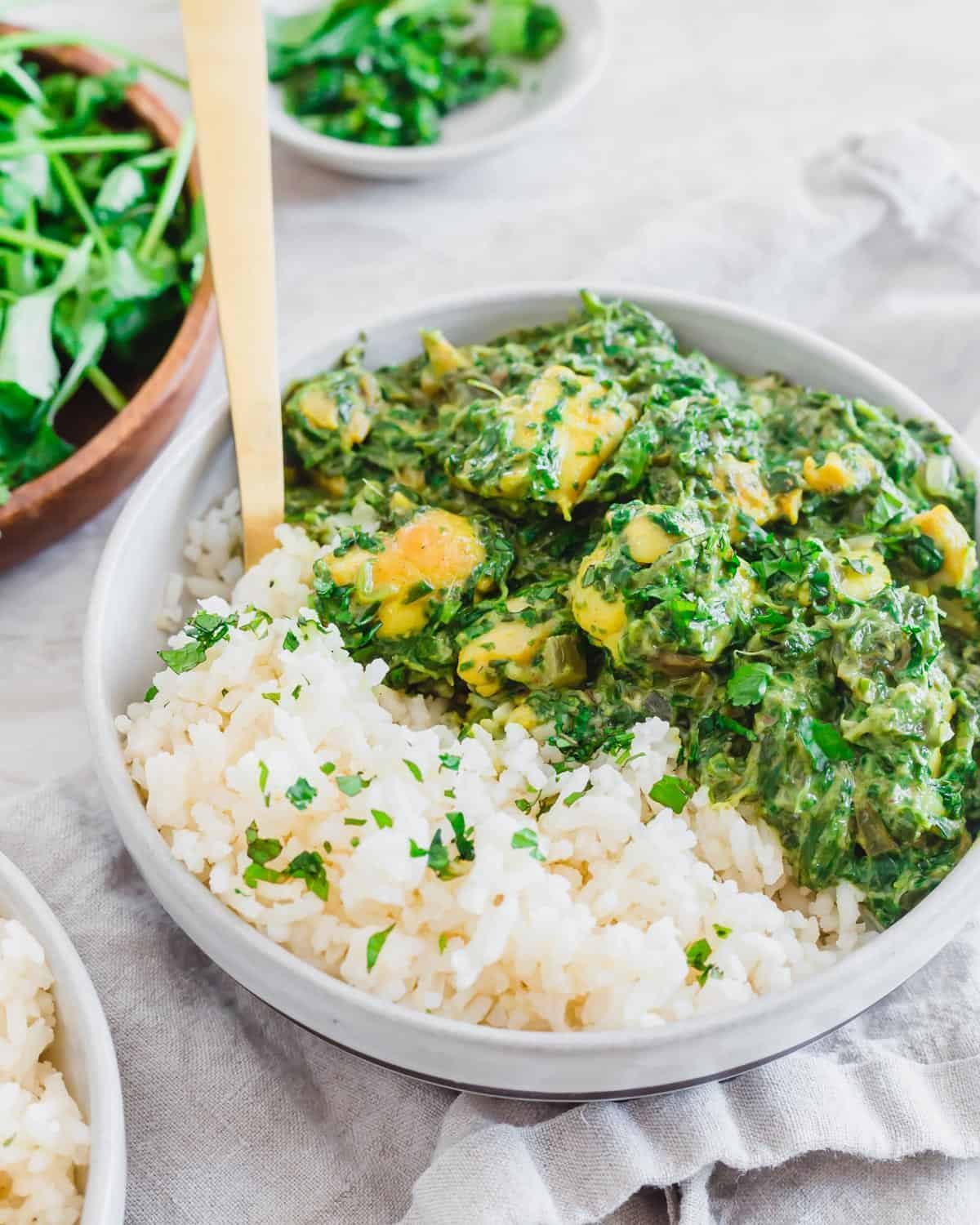 EASY! Chicken Saag (Chicken Saagwala) - Running to the Kitchen®