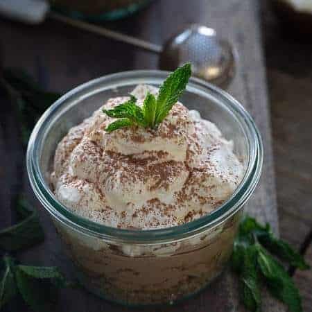 Irish Cream Cheesecake - No Bake Irish Cream Cheesecake Recipe