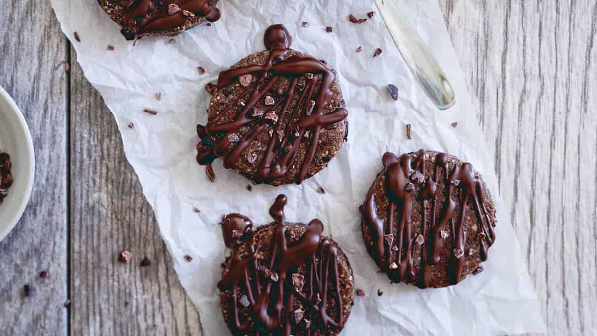 Fudgy Brownie Bites — No Oven Required