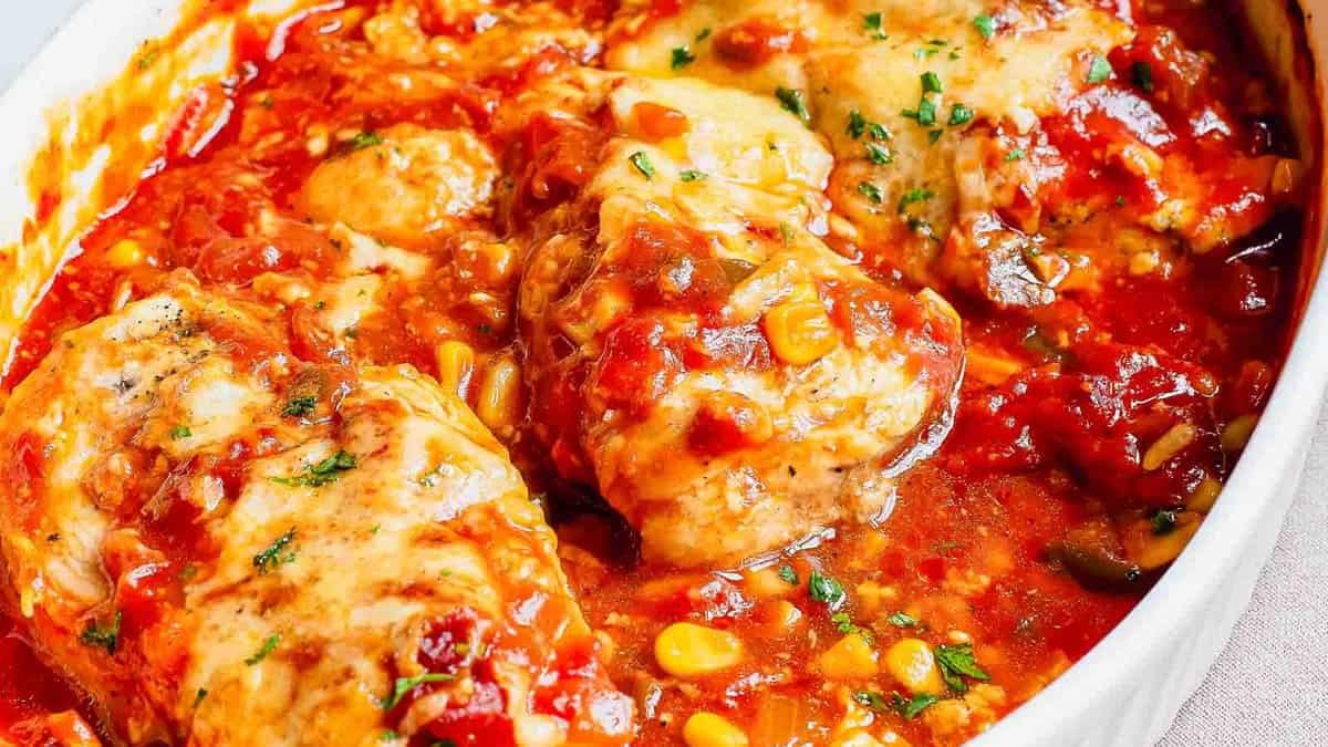 Why This Cheesy Salsa Chicken Is Your Next Dinner Obsession