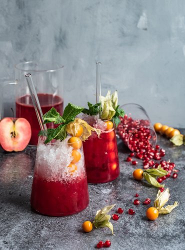 Winter Frucht Cocktail mit und ohne Rum - frischer Saft aus dem Bluicer