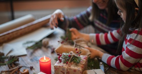 30 fun Christmas traditions to start with friends and family