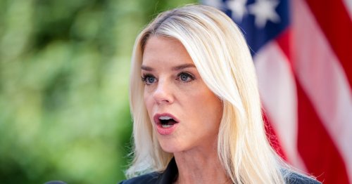 AG Pam Bondi faces an awkward question about her approval of the Qatari jet ‘gift’