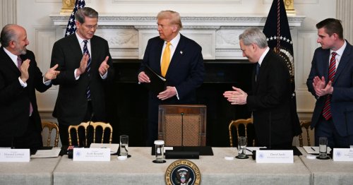 Republicans want to pass a giveaway to Trump’s new favorite industry