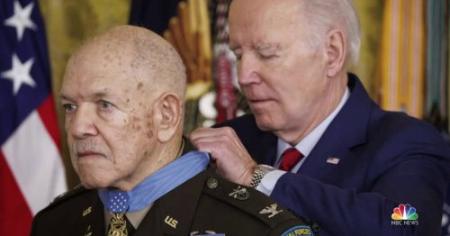 Black Vietnam Veteran Receives Medal Of Honor Decades After Heroism ...