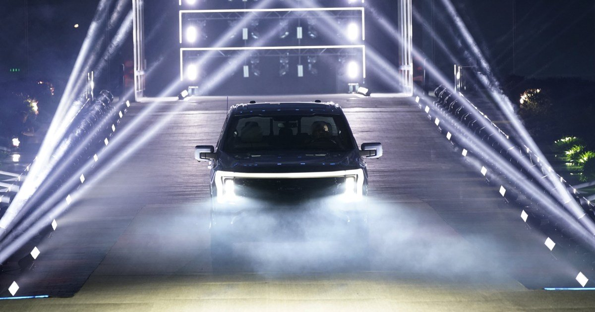 Can Ford's F-150 Lightning electric truck persuade the heartland to go all-electric?