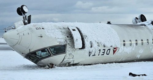 Plane that landed upside down in Toronto was descending at a high rate of speed, preliminary report shows