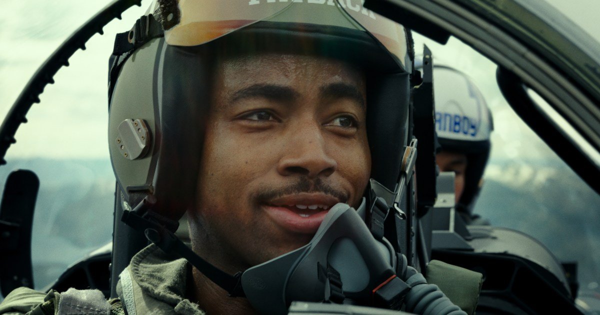 ‘Top Gun: Maverick’ stars hope the film’s Black pilots will inspire a new generation of fans