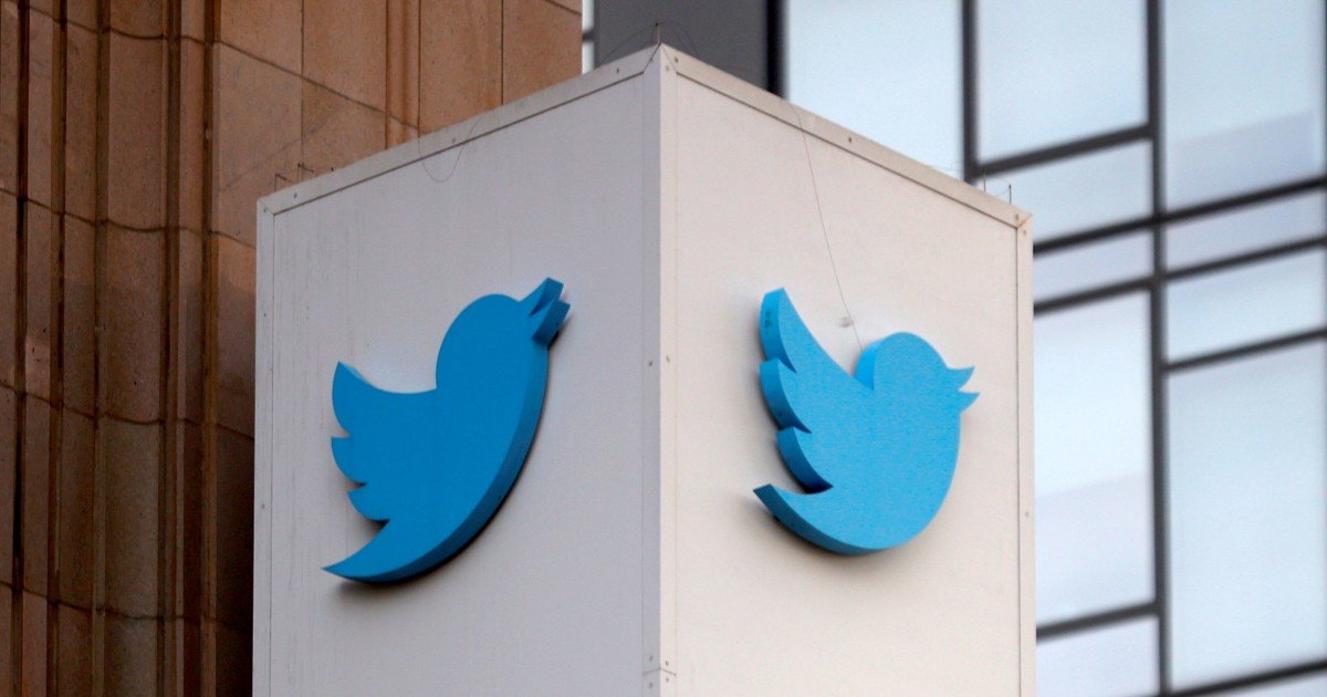 Twitter is testing downvotes. Experts are split on how they would affect the platform.