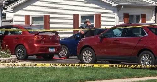 Suspect in murder of family of 4 near Chicago found dead in Oklahoma