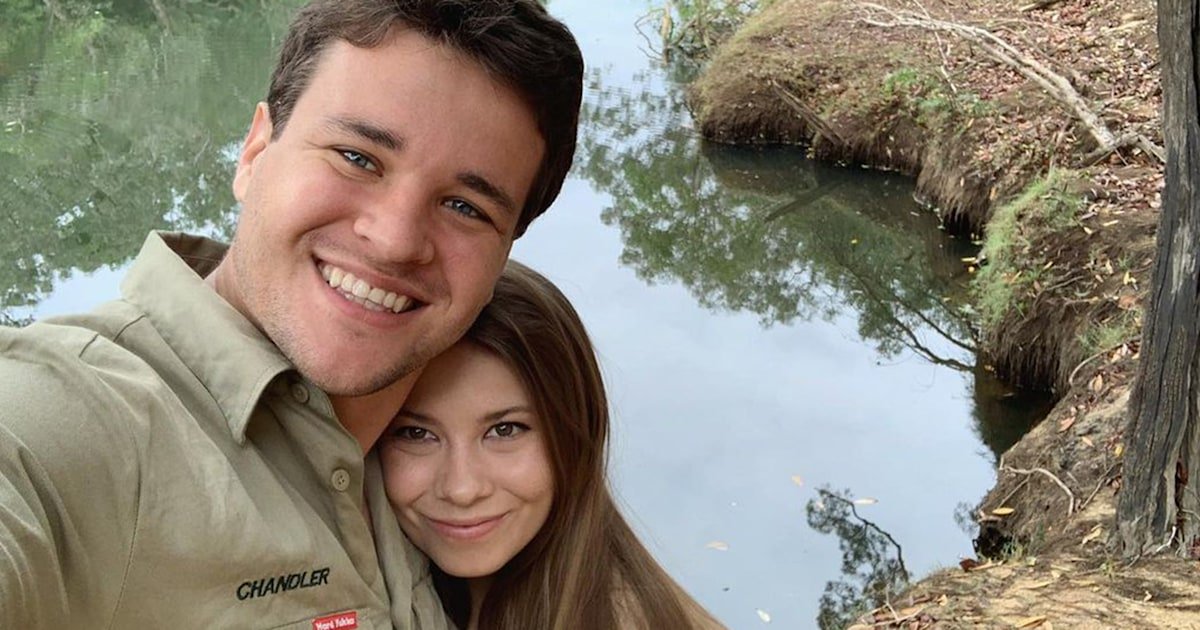 Bindi Irwin and husband share new pic of 2-month-old daughter with koala