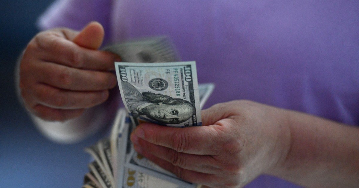 The U.S. dollar has fallen at the fastest clip since 1973. Here's ...