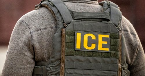 Trump wants to pay immigrants under a self-deportation program