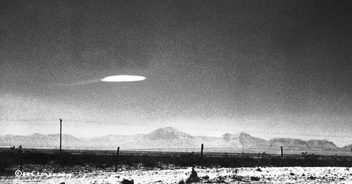 Pentagon's UFO footage — and Obama's curiosity — ratchet up expectations for a big reveal