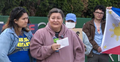 Washington state man detained by immigration agents at Seattle airport after family vacation