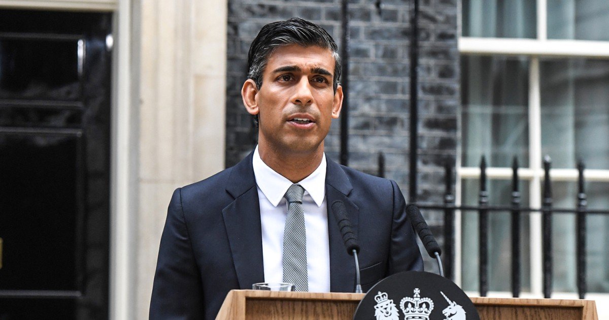 The Chaos of British Politics Explained