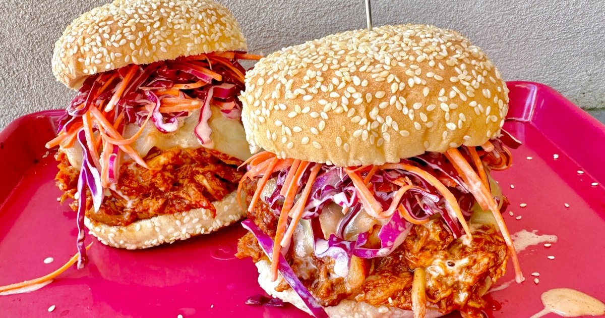 Easy Barbecue Chicken Sandwiches