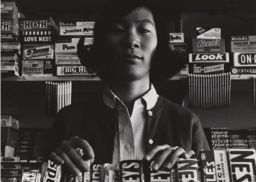 S.F. artist Irene Poon's photographs capture small, beautiful moments in Chinatown and elsewhere