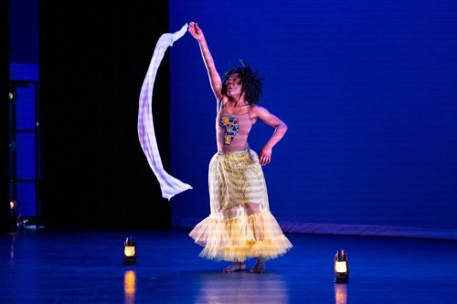 Gloria Ahlijah (Sitso) celebrates African contemporary dance at MFA thesis concert