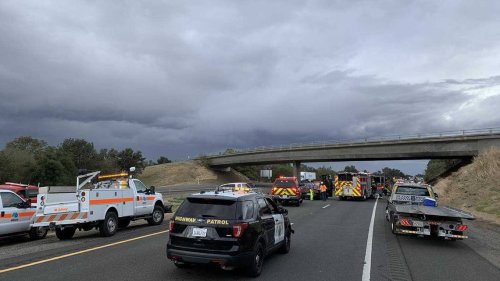 RV crash into overpass kills driver, closes northbound lanes of I-5 ...