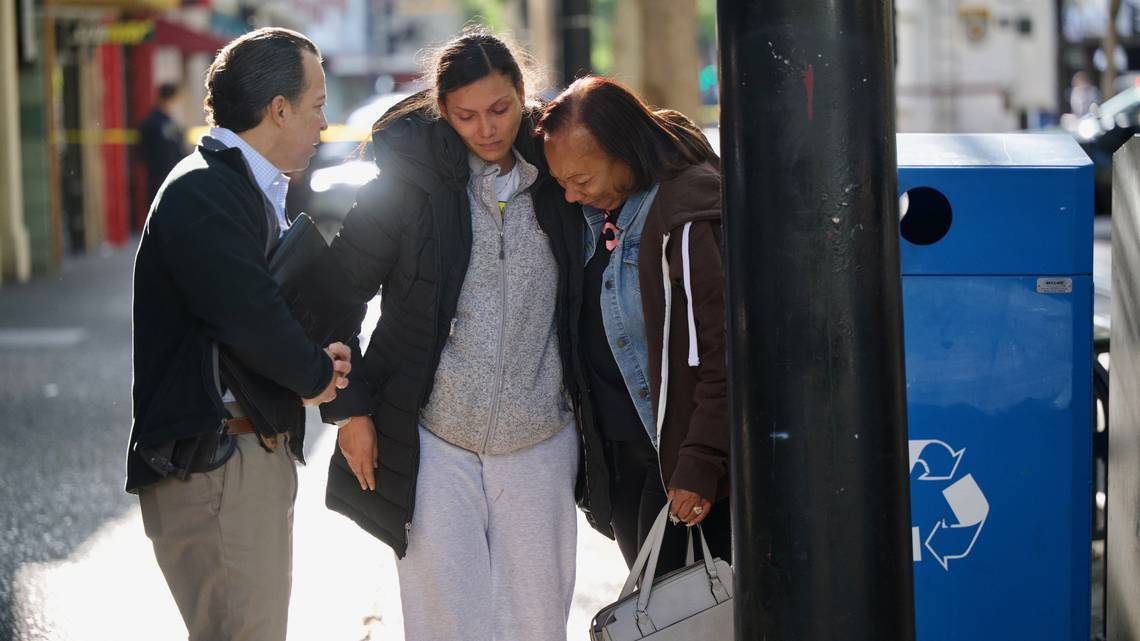 Sacramento police ask for tips, video in search for downtown mass shooting suspects