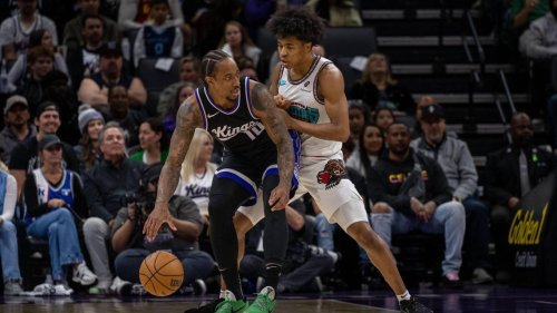 Sacramento Kings beat Memphis Grizzlies to end skid, but Sabonis goes down with injury